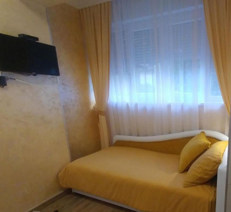 Elena Lux Apartment Beograd Bagian luar foto